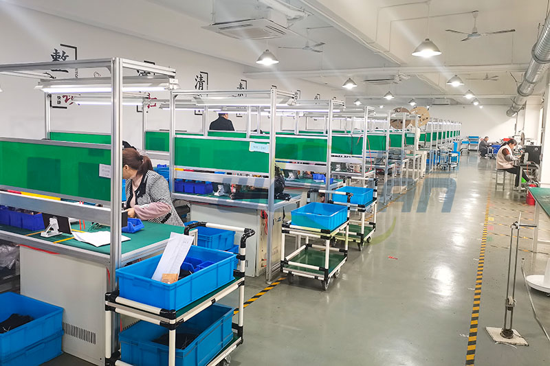 吉利汽車來公司考察 維連電子