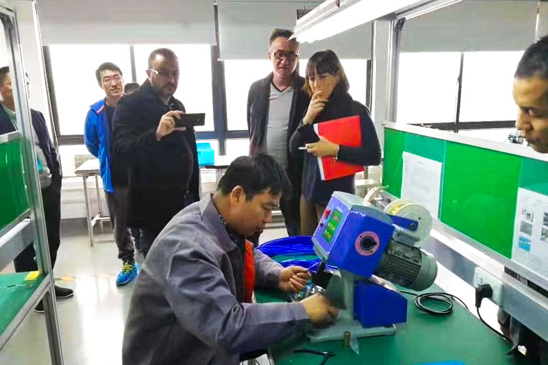 2018年12月意大利客戶來公司考察 維連電子